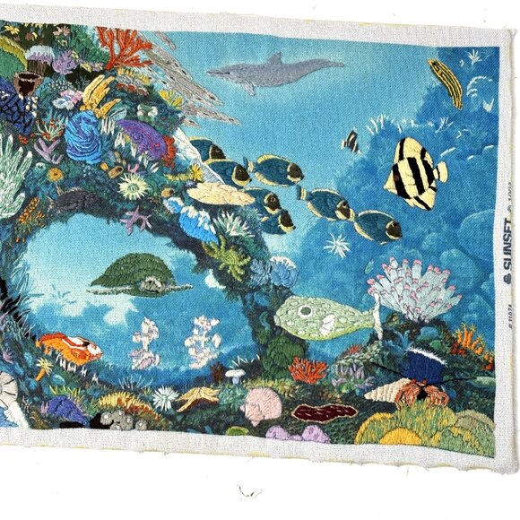 Vintage Sunset Crewel Embroidery Completed Beauty And The Reef #11074 - Picture 8 of 13